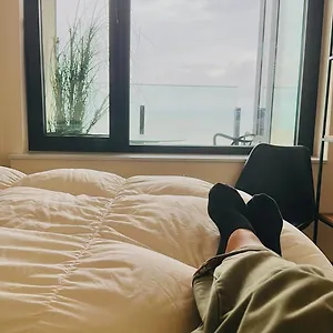  Apartment Volledig Gerenoveerd Met Zeezicht